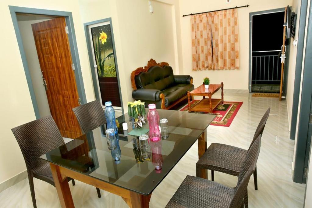 Bed and Breakfast Loyal Residency Салтэн-Батери Экстерьер фото