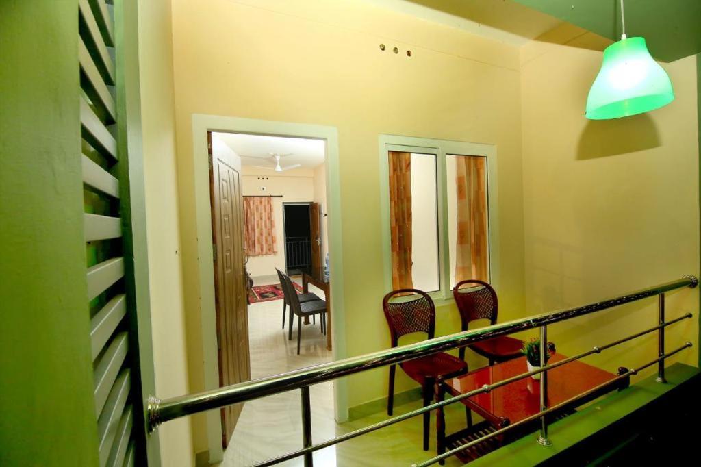 Bed and Breakfast Loyal Residency Салтэн-Батери Экстерьер фото